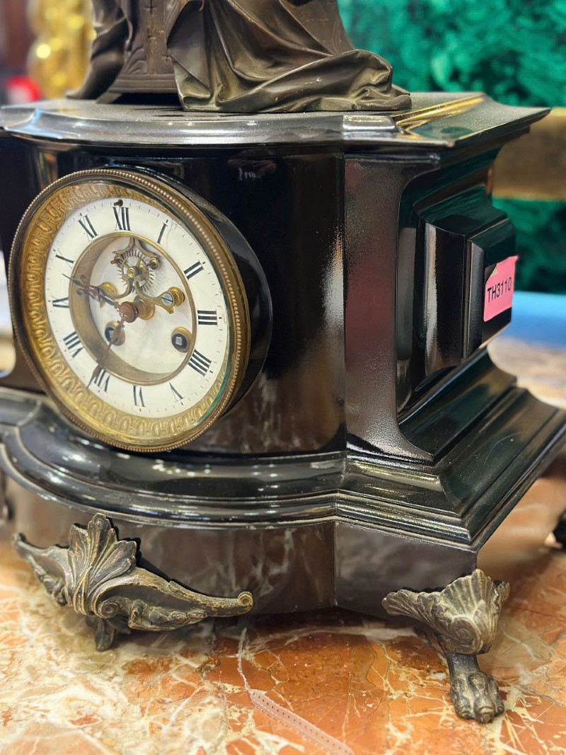 đồng hồ để bàn pháp [TH3110]