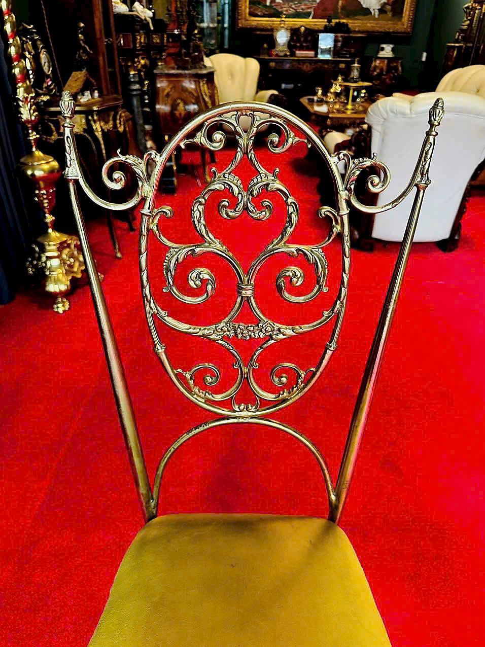 Bộ Bàn Ghế nghệ thuật phong cách châu Âu cổ điển