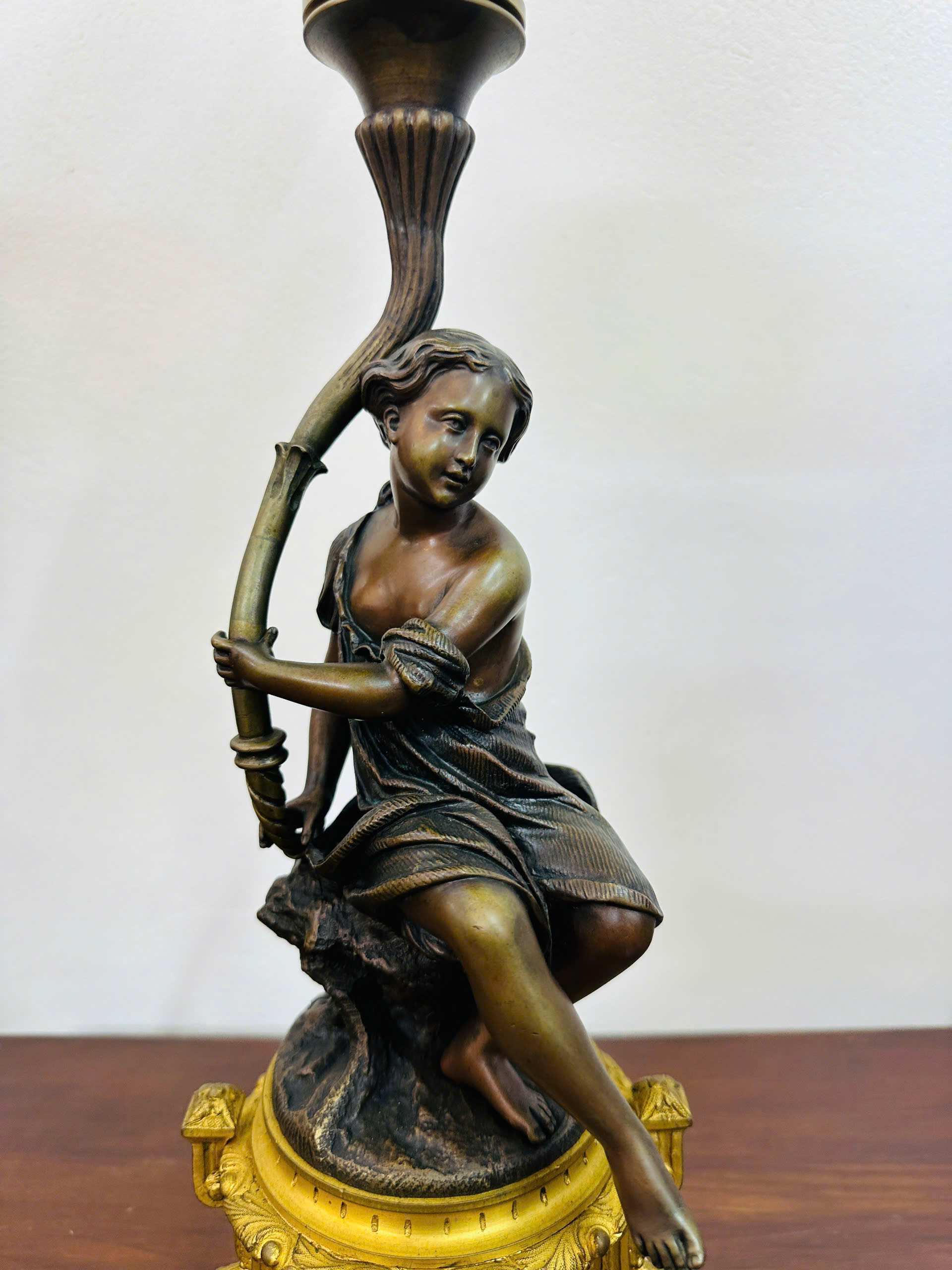 ĐÈN DẦU NGHỆ THUẬT CỔ ĐIỂN CHÂU ÂU – NÉT ĐẸP TRƯỜNG TỒN&nbsp;[PH0076]