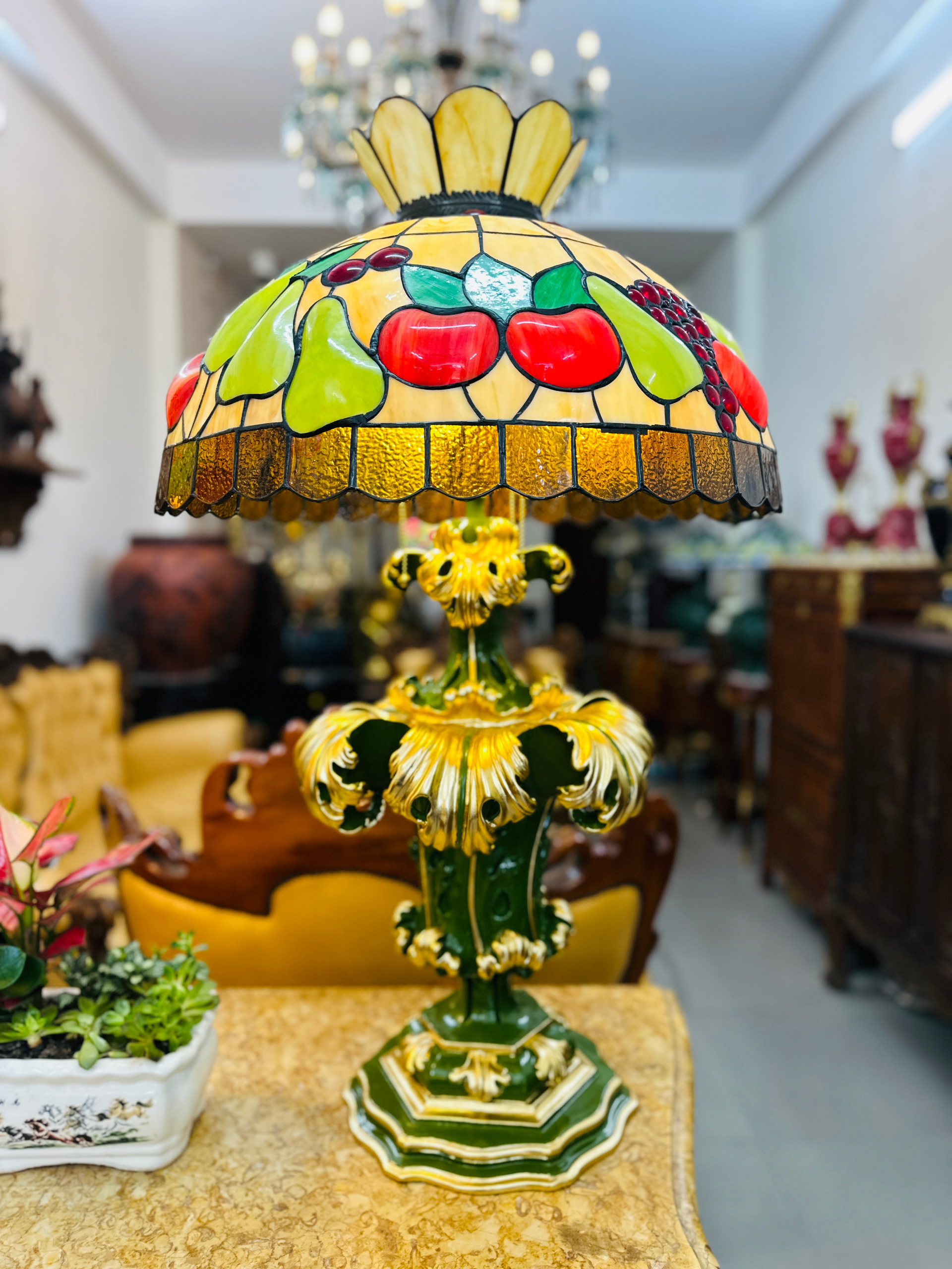 [B0006] Đèn Tiffany Bàn