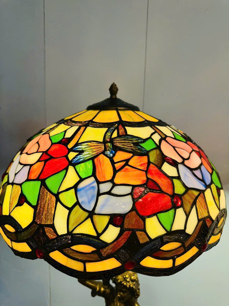 ĐÔI ĐÈN TIFFANY TƯỢNG ĐỒNG CÔ GÁI