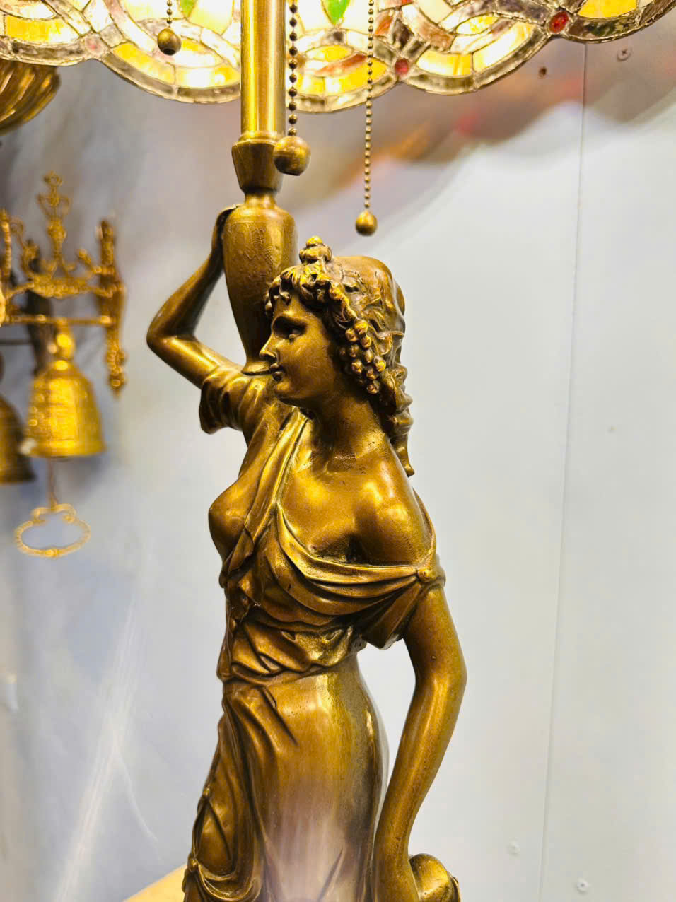 ĐÔI ĐÈN TIFFANY TƯỢNG ĐỒNG CÔ GÁI