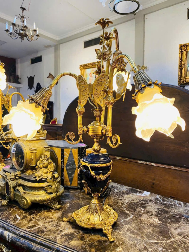 CẶP ĐÈN BÀN CHÂU ÂU XƯA&nbsp;[TH3245]