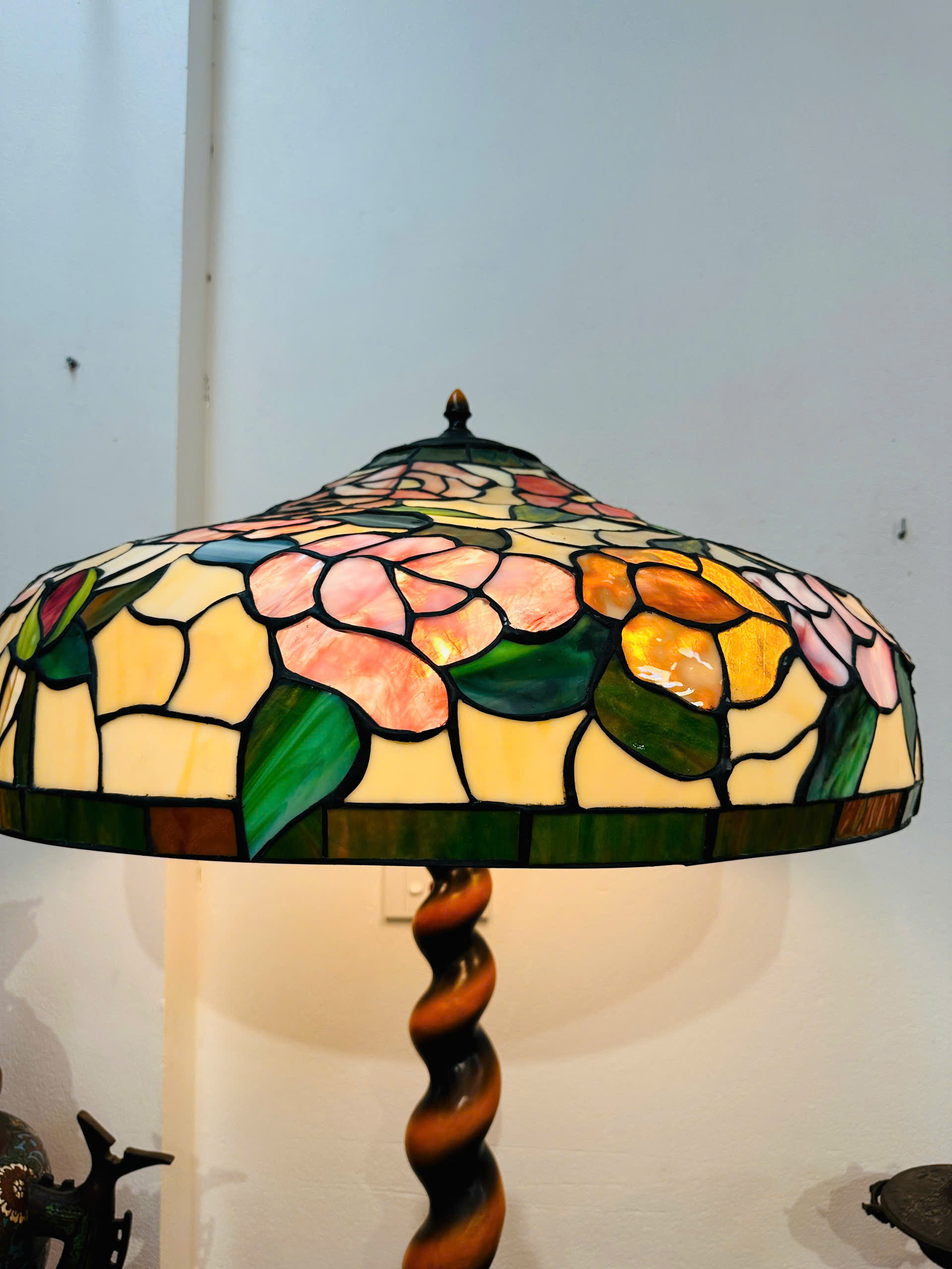 [PH0128] Đèn Tiffany 3 tượng cô gái