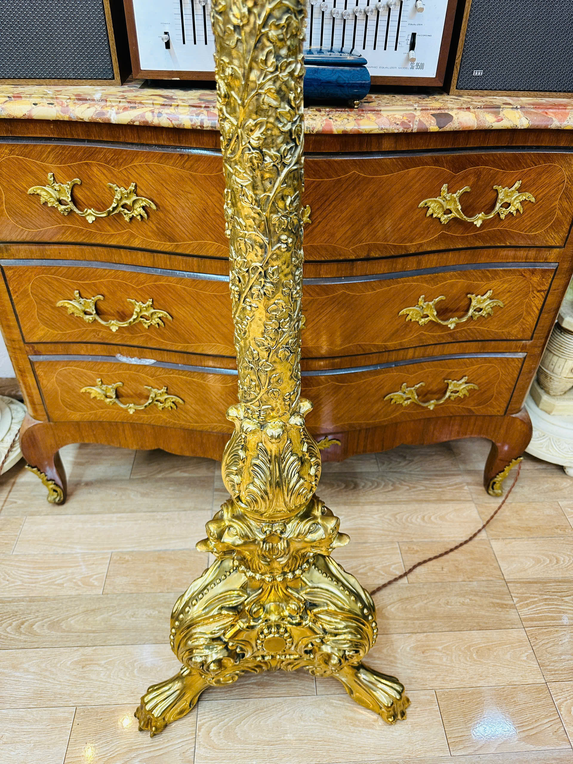 [B0008] Đèn Cây Tiffany Đồng