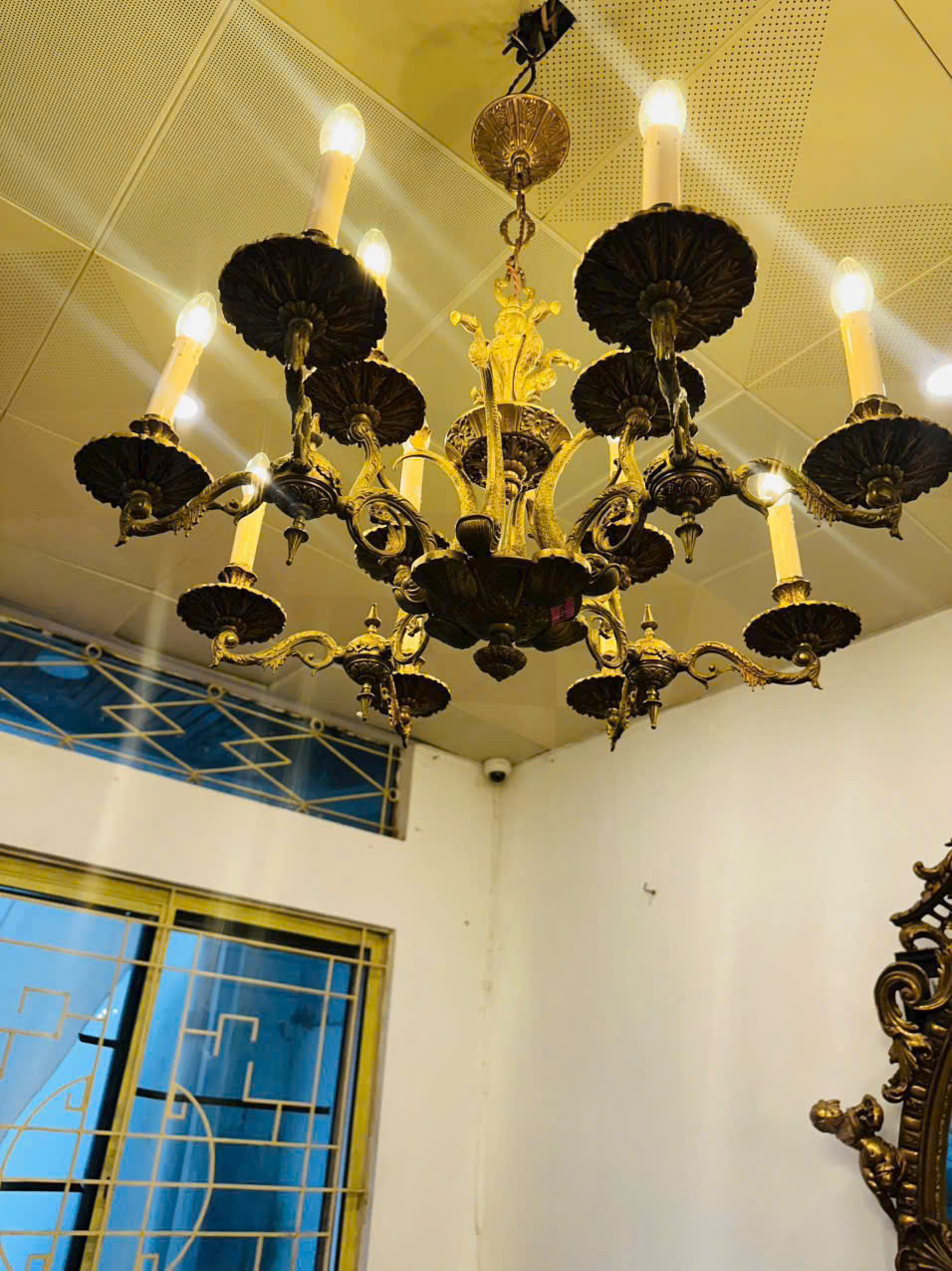 ĐÈN TRÙM ĐỒNG MẠ VÀNG