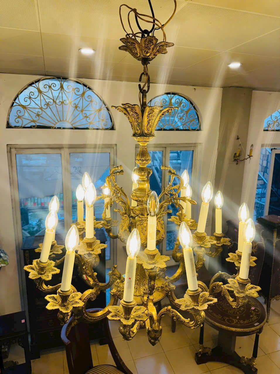 ĐÈN TRÙM ĐỒNG MẠ VÀNG