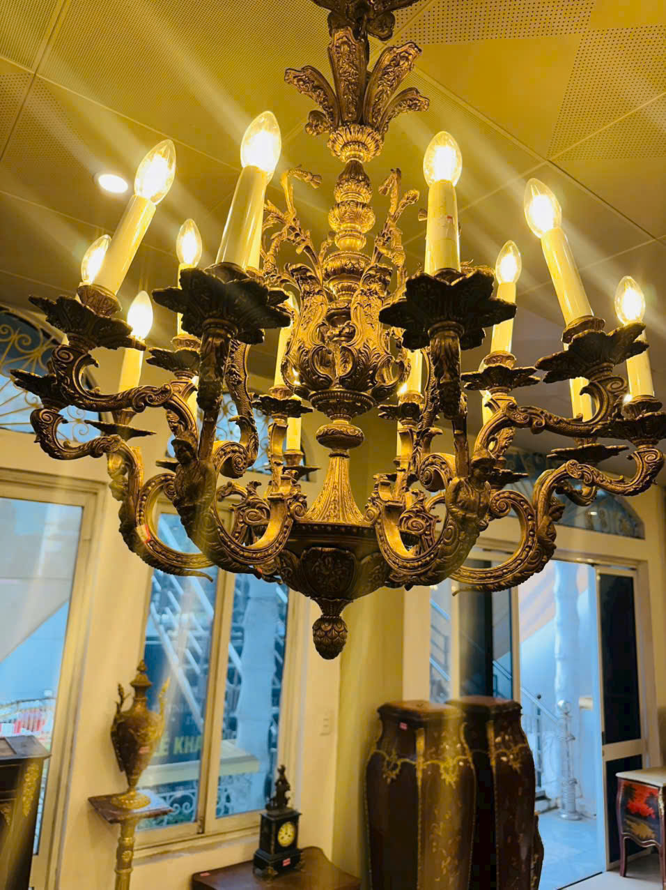 ĐÈN TRÙM ĐỒNG MẠ VÀNG