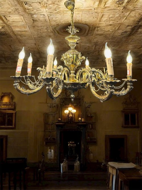 ĐÈN CHÙM ITALY LỚN – 8 NGỌN ĐỒNG NGUY NGA LỘNG LẪY