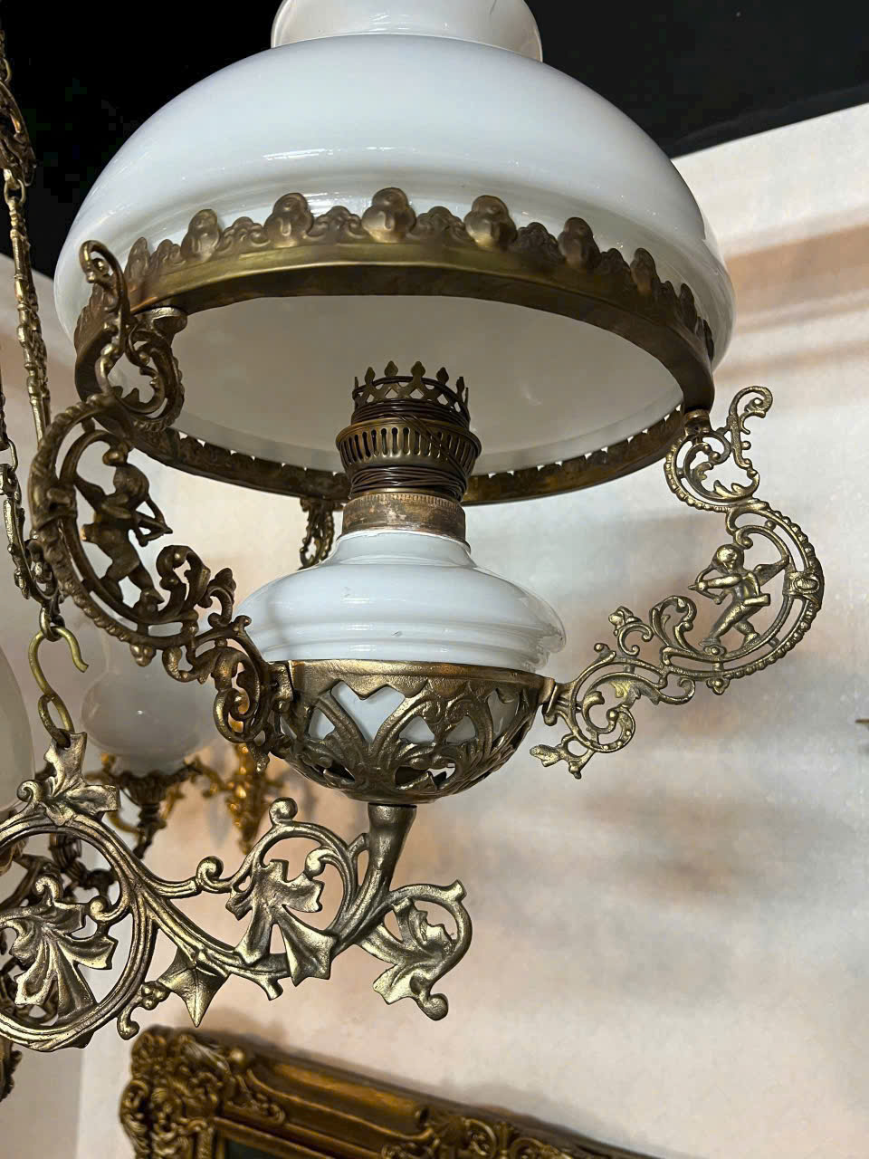 ĐÈN CHÙM CỔ CHÂU ÂU – PHIÊN BẢN 3 NGỌN CỰC HIẾM