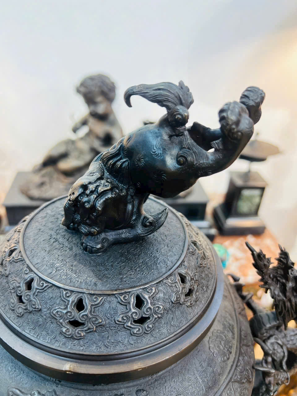 Đỉnh Xông Trầm - Tác Phẩm Phong Thủy Đỉnh Cao Nghệ Thuật