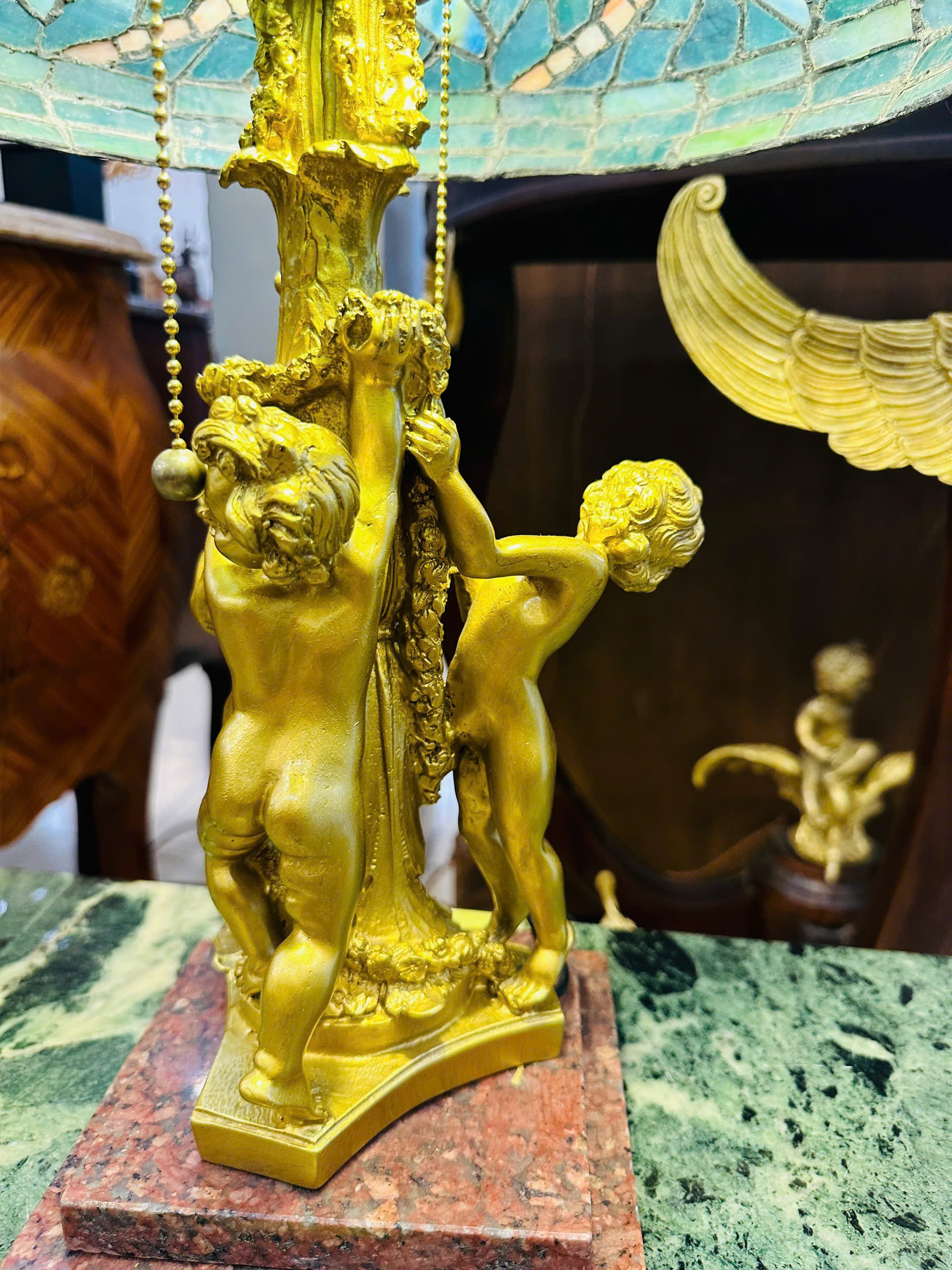 [PH0050] Đèn TIFFANY Cu Tý