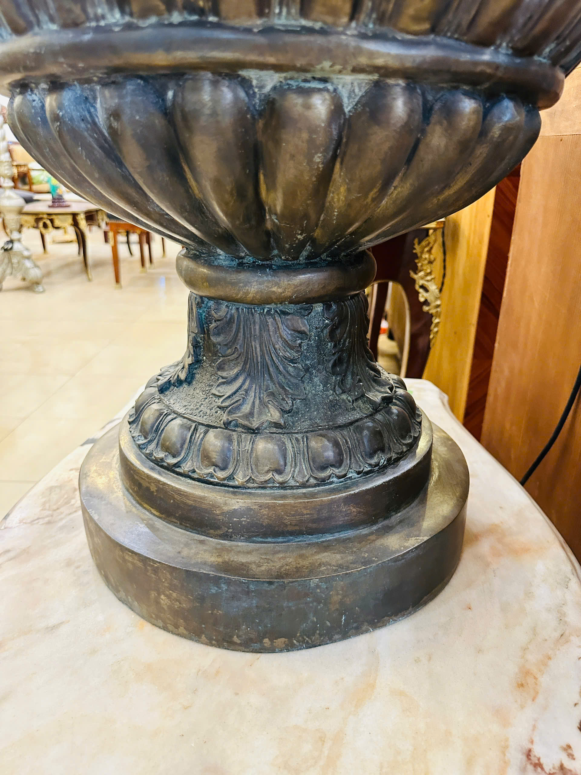 [PH0017] Bình Đồng nghệ thuật Châu Âu