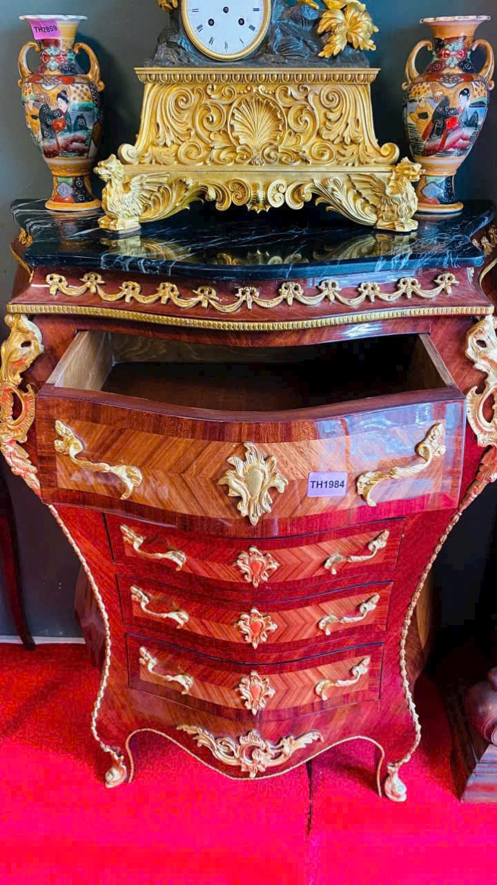 [TH1984] Đôn Đá Cổ Điển Châu Âu Louis XV