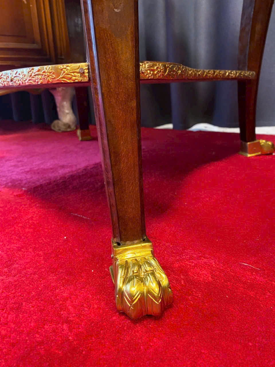 CẶP ĐÔN HẠC CHÂU ÂU XƯA – GỖ VENEER PHỐI ĐỒNG