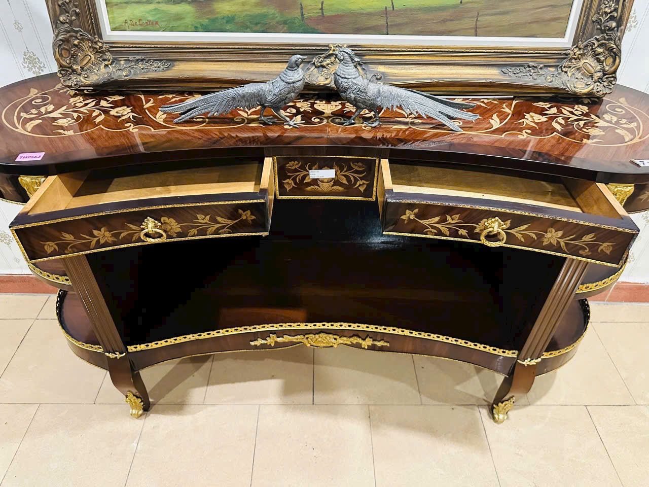 KỆ TIVI TÂN CỔ ĐIỂN