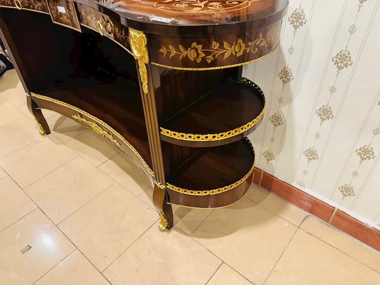 KỆ TIVI TÂN CỔ ĐIỂN