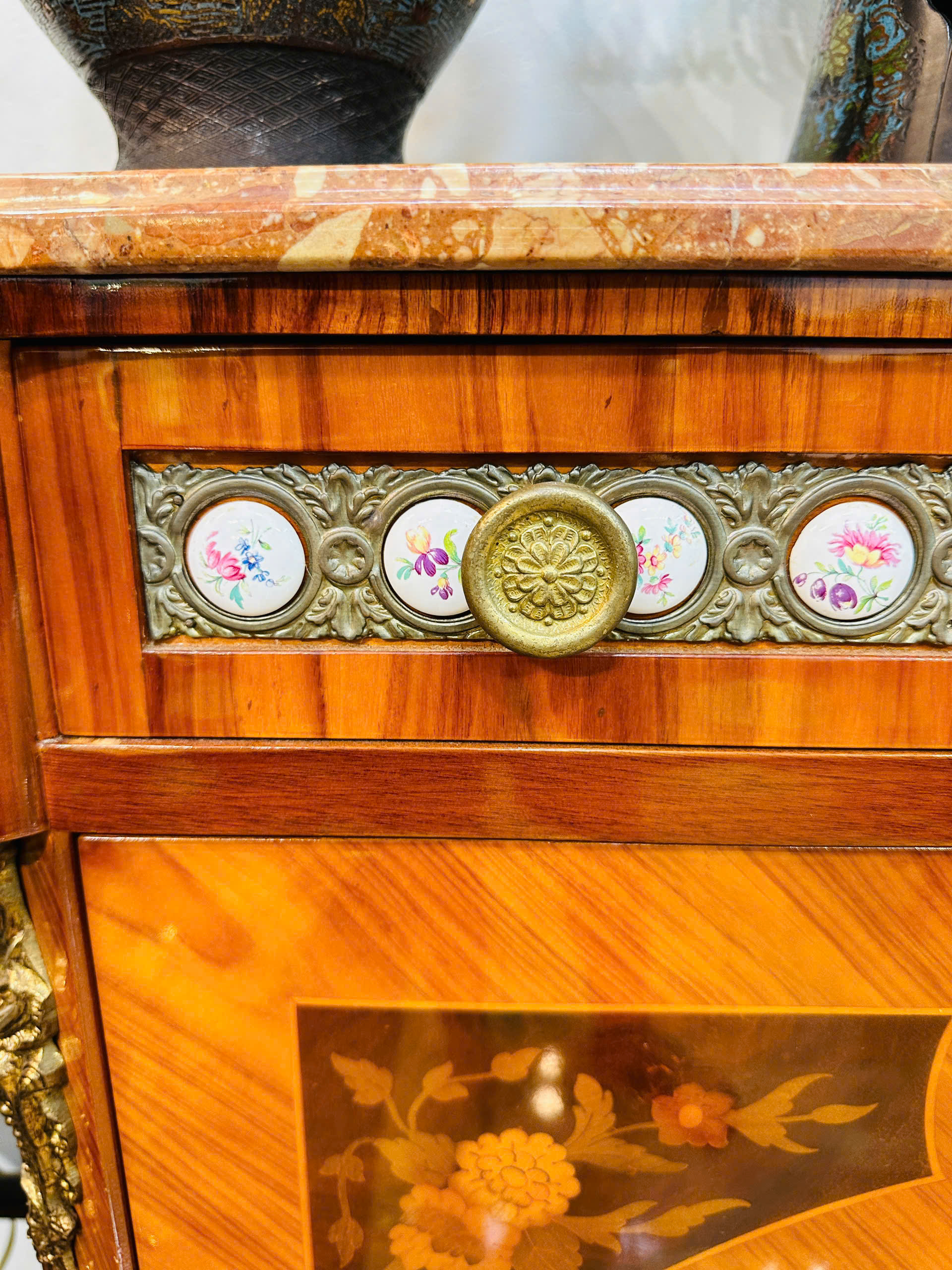 [PH0014 -2]  Kệ gỗ sồi Châu Âu