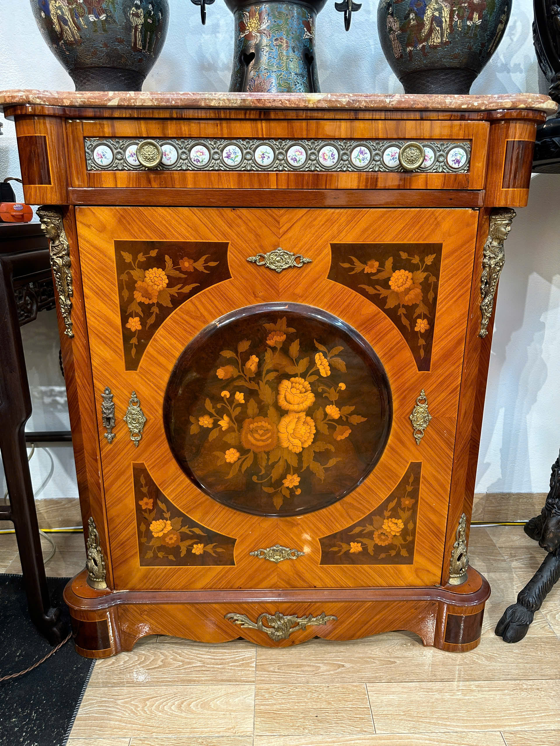 [PH0014 -2]  Kệ gỗ sồi Châu Âu