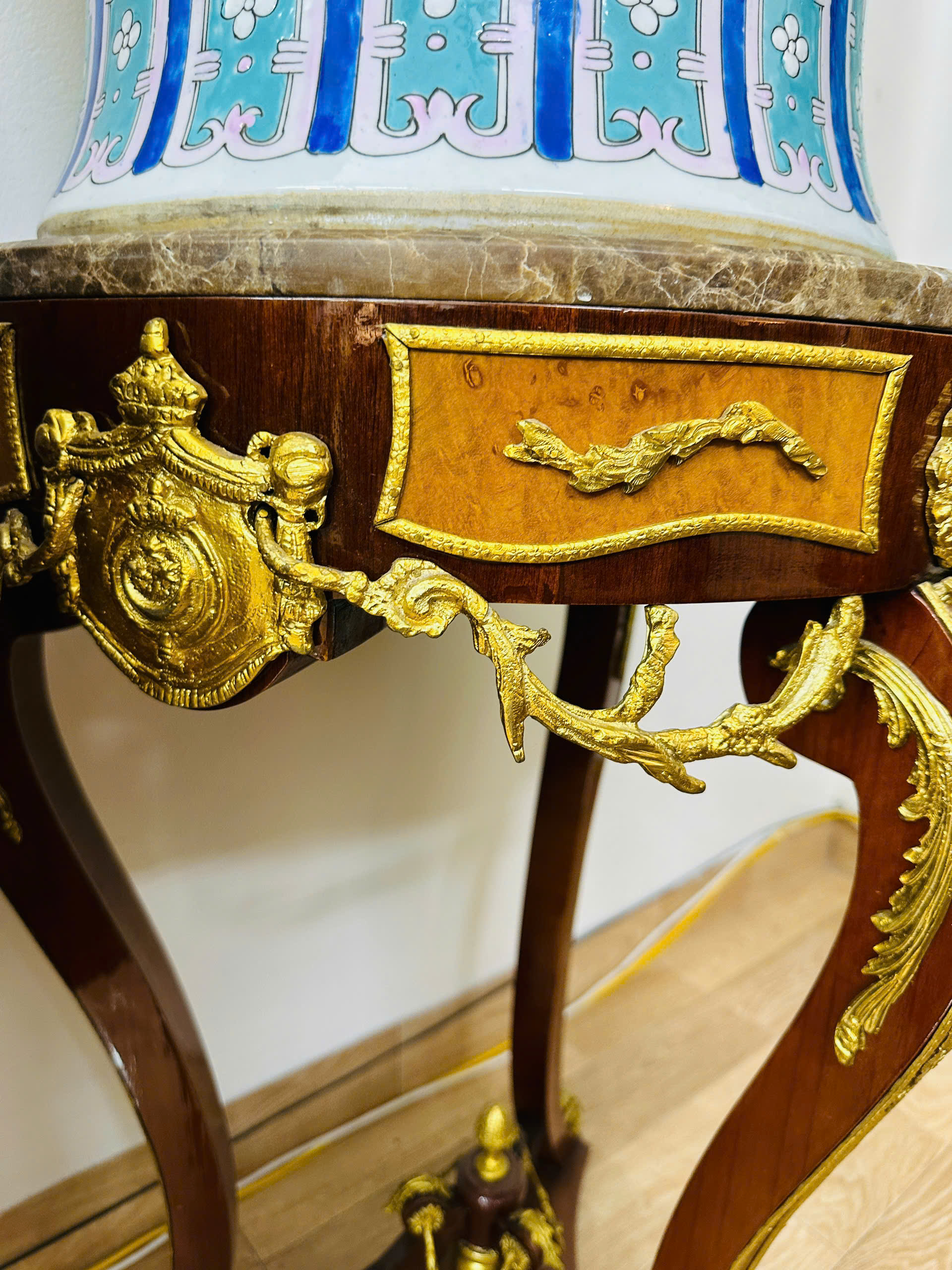 [PH0044]  Đôn Gỗ Chạm Đồng Pháp