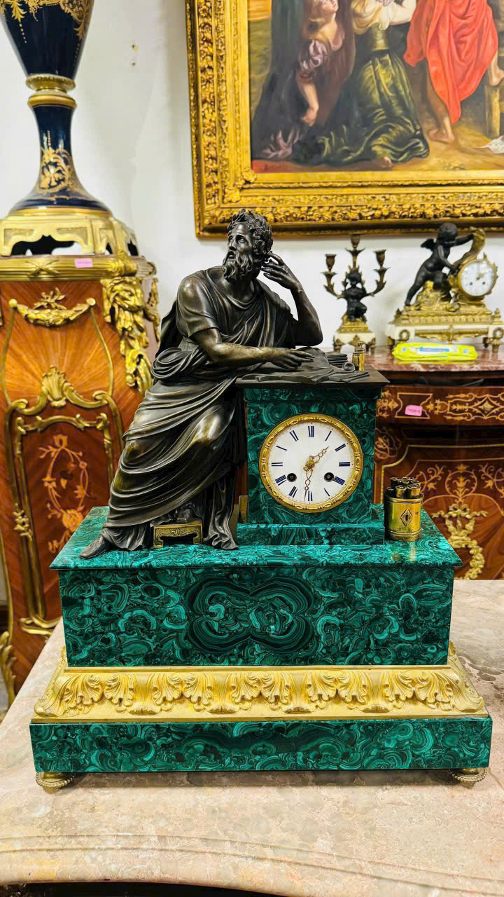 ĐỒNG HỒ TƯỢNG TRIẾT NHÂN