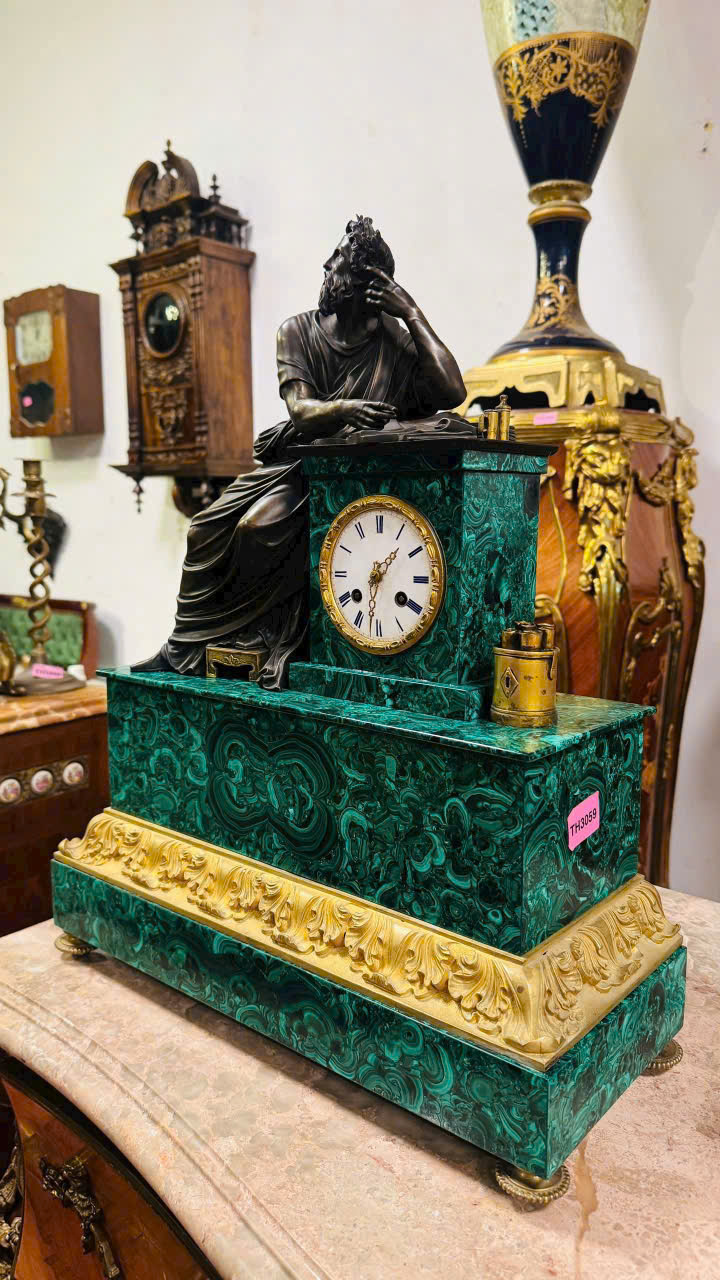 ĐỒNG HỒ TƯỢNG TRIẾT NHÂN