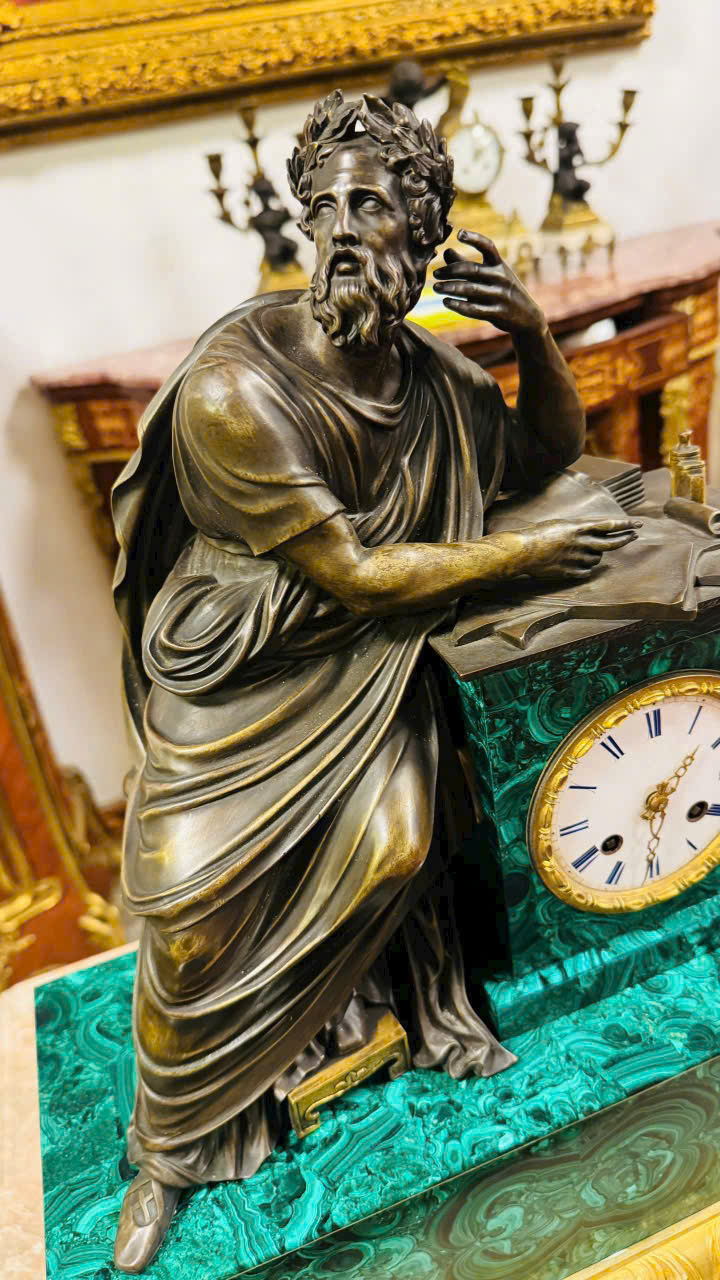 ĐỒNG HỒ TƯỢNG TRIẾT NHÂN