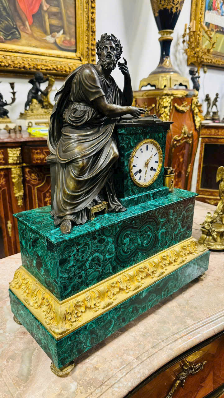 ĐỒNG HỒ TƯỢNG TRIẾT NHÂN