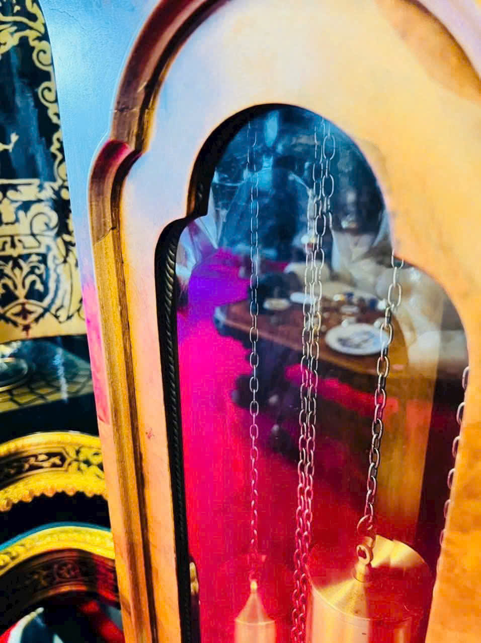 ĐỒNG HỒ CÂY CHÂU ÂU CỔ – DÁNG ĐẸP, ÂM HAY, MÁY AJk ZIN NHẬP ĐỨC