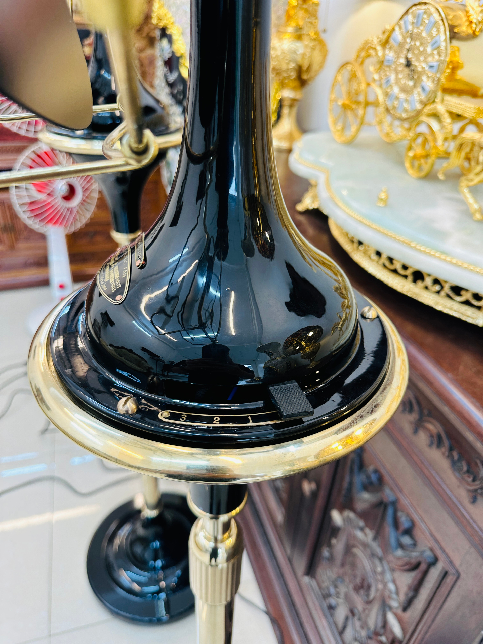 [A0006] Quạt Cây Mitsubishi Ngoáy Cháo Cánh 400