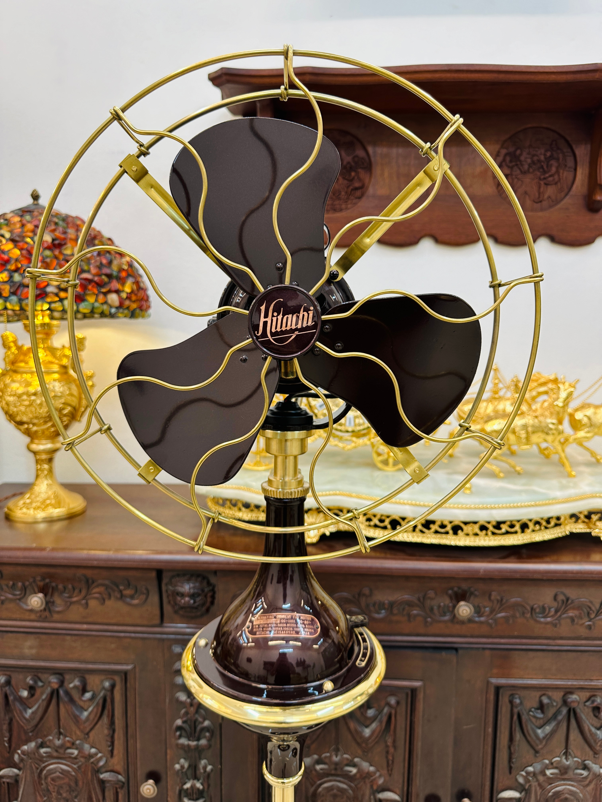 [A0002] Quạt Cây Hitachi Quay 360