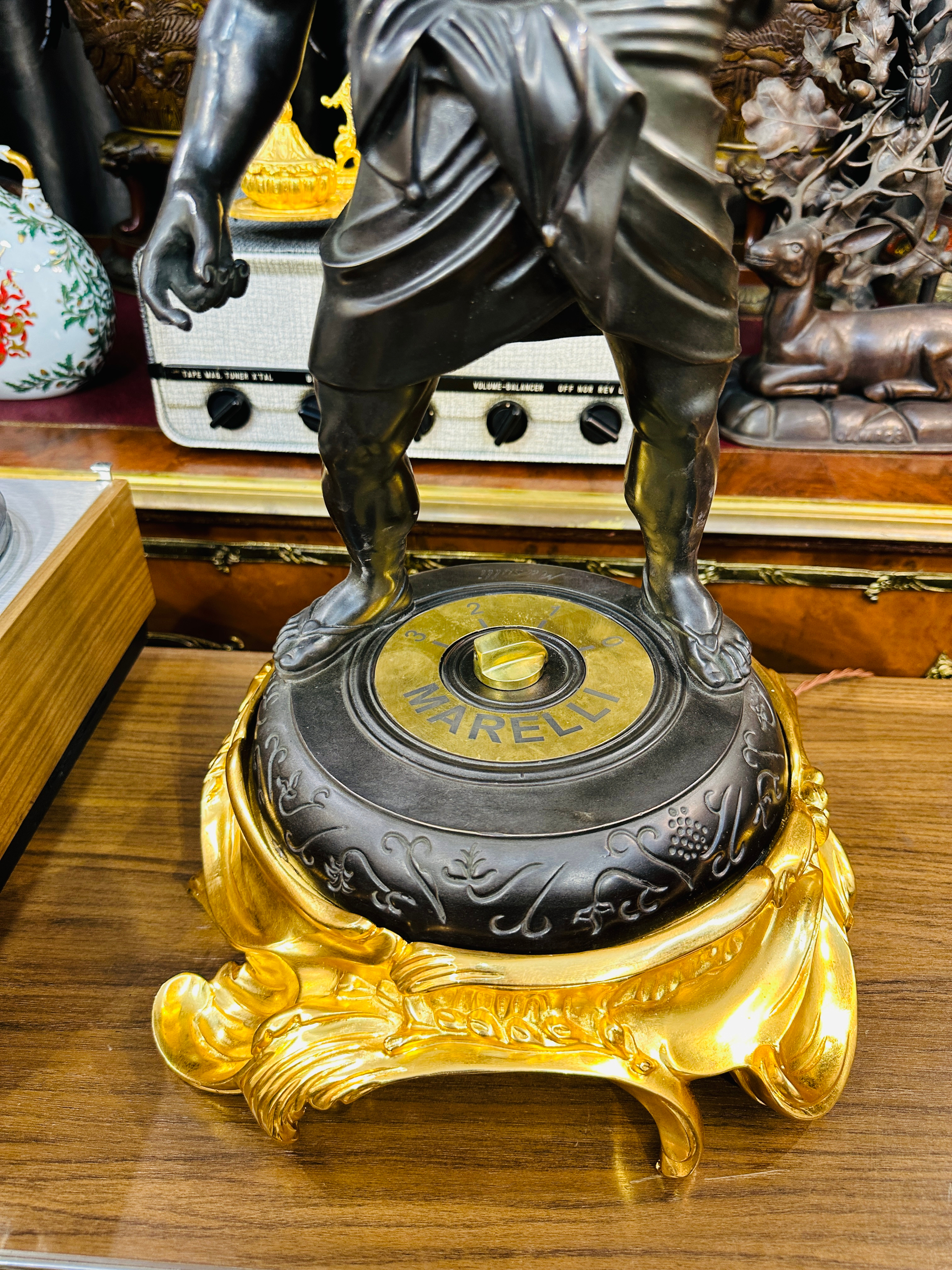 [A0011] Quạt Tượng Marelli Cẩm Tay