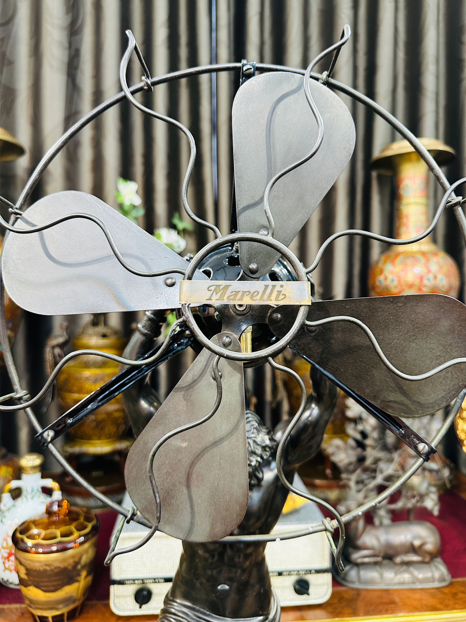 [A0012] Quạt Tượng Marelli Đứng