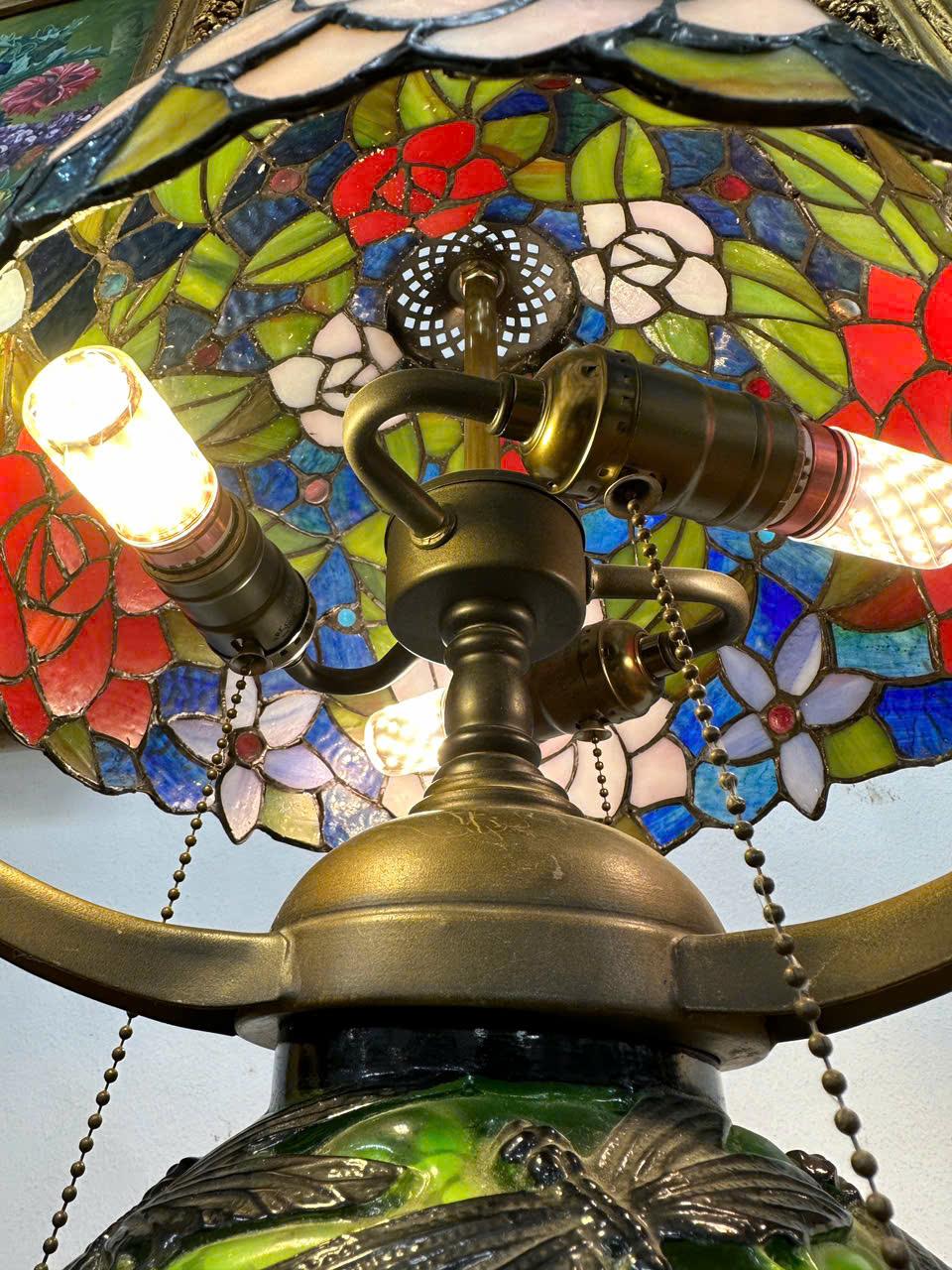 Đèn Ngủ Hiện Đại Sang Trọng