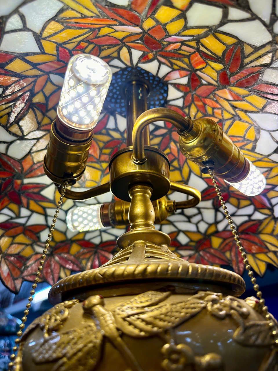 Đèn Tiffany Phong Cách Hoàng Gia [PH0028]