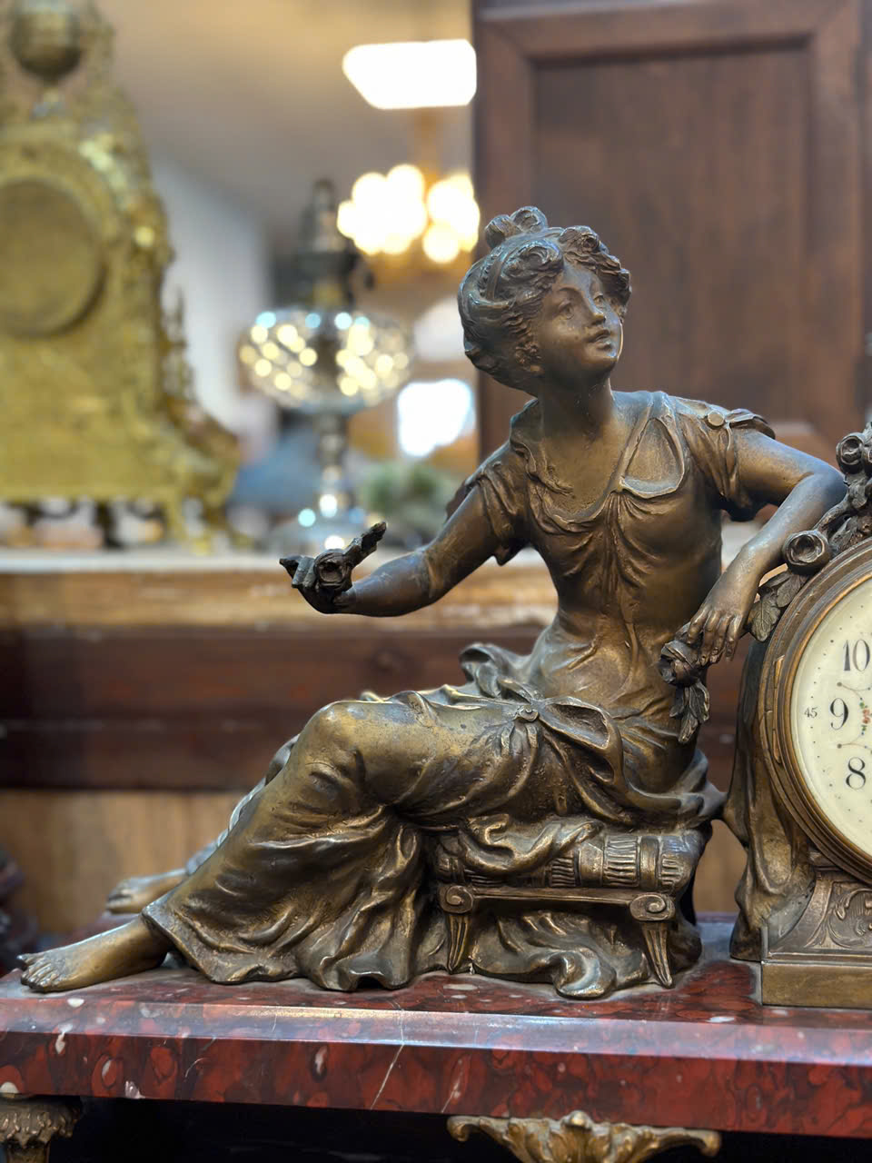 Đồng Hồ Ký Ức Hoàng Kim [TH0921]