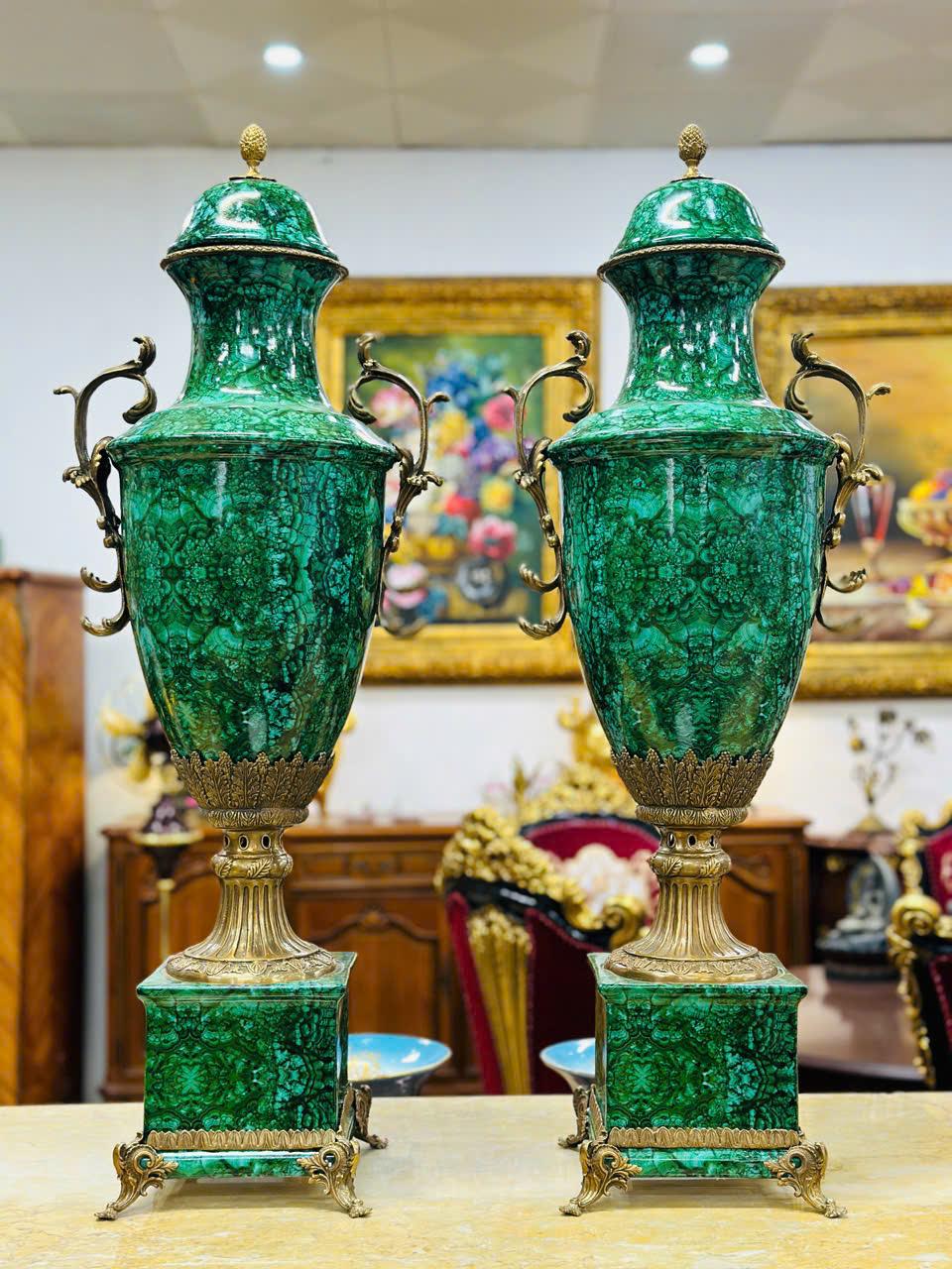 Đôi Bình Cúp VIP Cao Cấp – Tinh Hoa Trang Trí Đậm Chất Quý Tộc&nbsp;[PH00205]