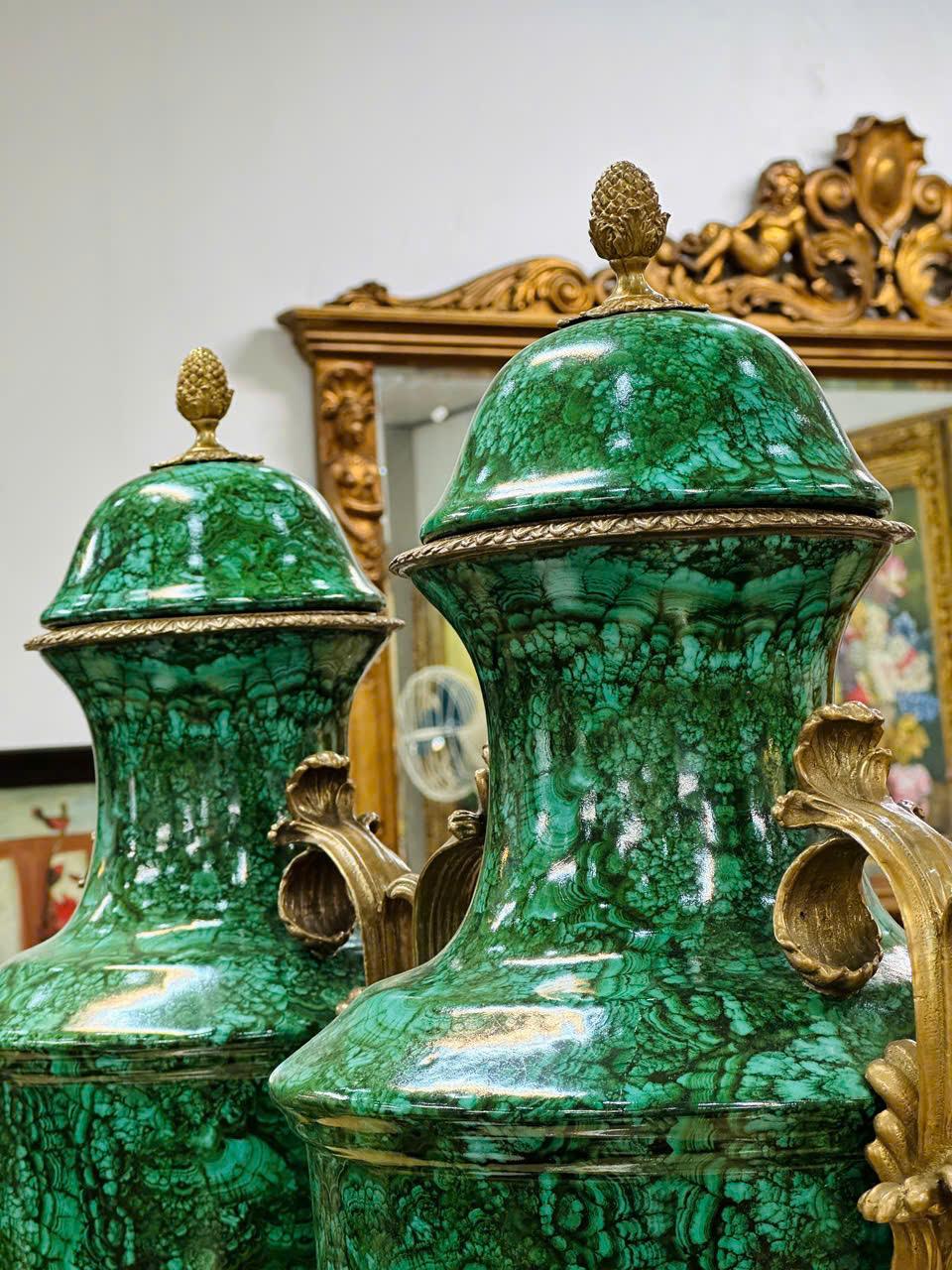 Đôi Bình Cúp VIP Cao Cấp – Tinh Hoa Trang Trí Đậm Chất Quý Tộc&nbsp;[PH00205]