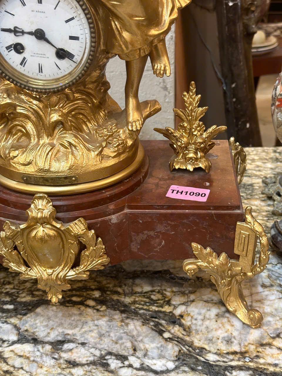 Đồng Hồ Đẳng Cấp Quý Tộc &nbsp;– Sang Trọng Vượt Thời Gian [TH1090]