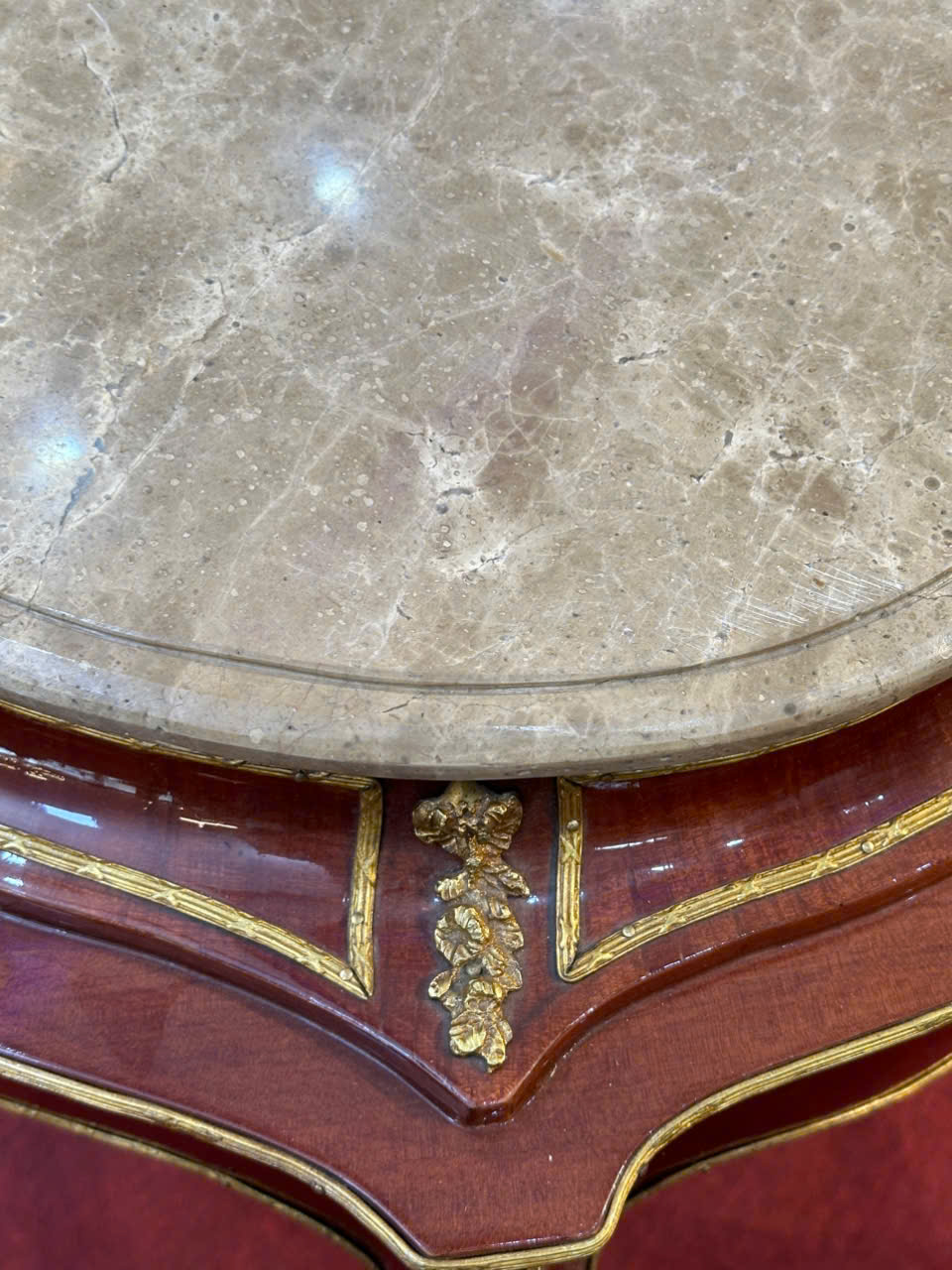 Đôn Cổ Cao Cấp Chuẩn Zin – Điểm Nhấn Sang Trọng Không Gian