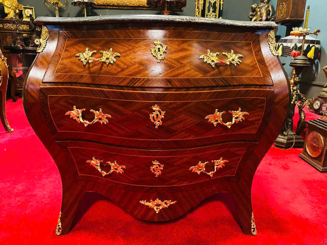 Đôn Pháp Xưa – Vẻ Đẹp Rococo Sang Trọng Và Đầy Quyến Rũ [TH3407]