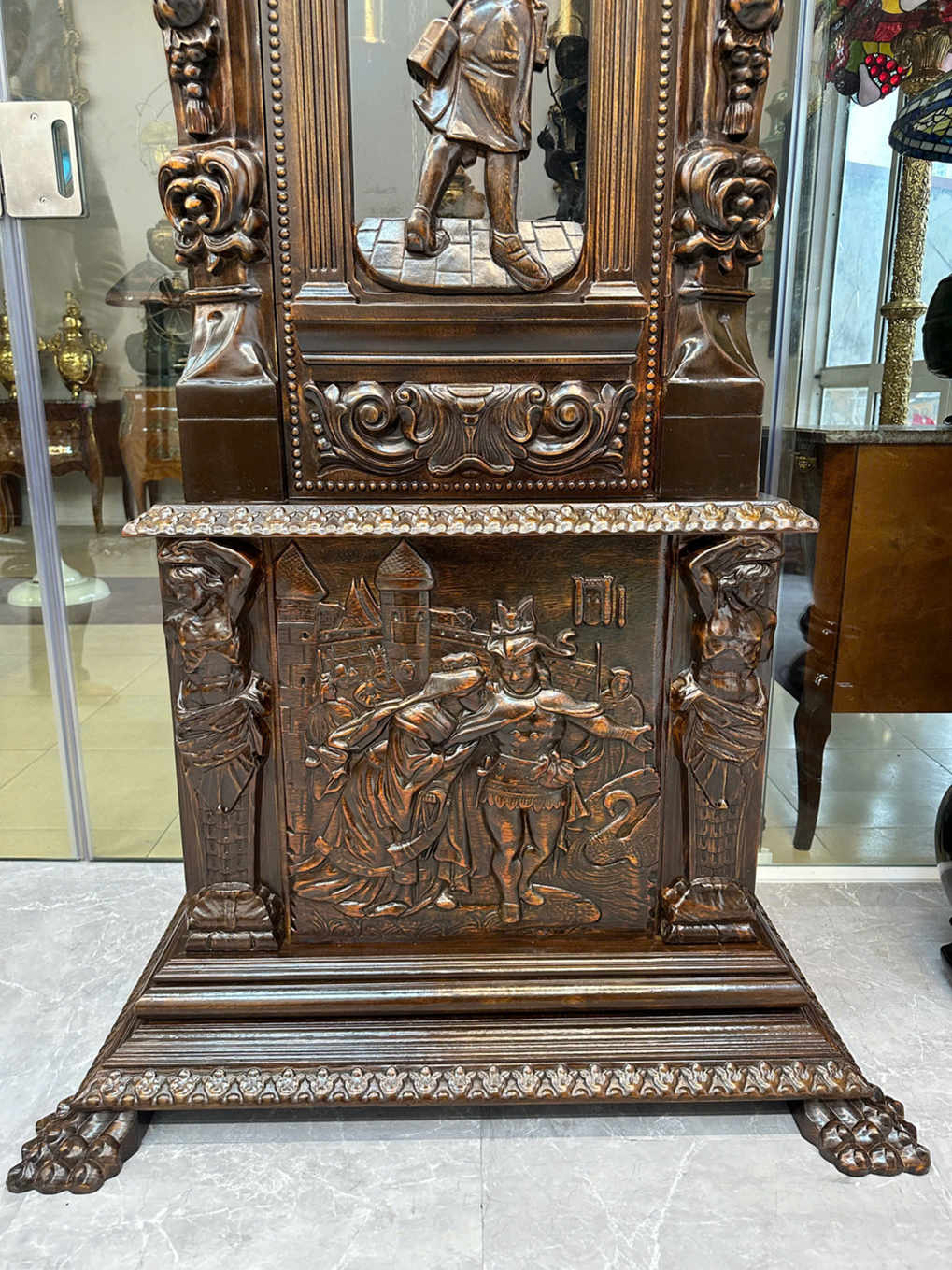 Đồng Hồ Tủ Châu Âu Cổ Điển