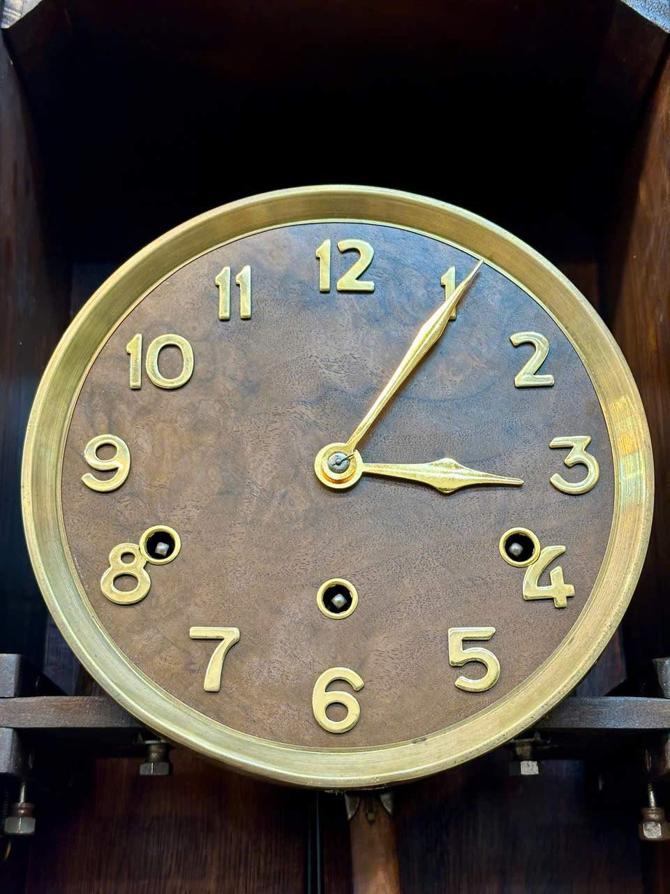 Bí Ẩn Vẻ Đẹp Đồng Hồ Cổ: Giá Trị Vượt Thời Gian