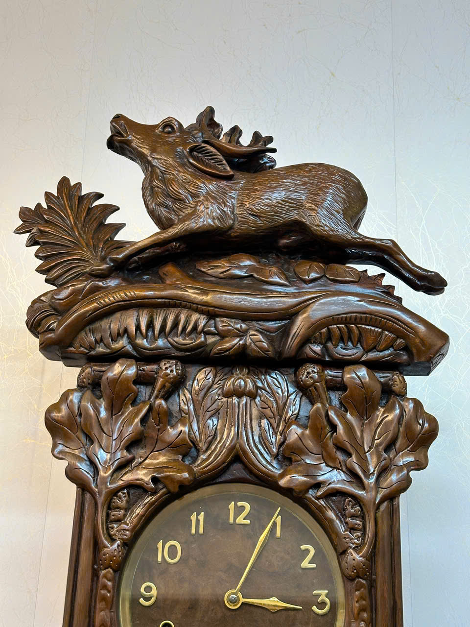 Bí Ẩn Vẻ Đẹp Đồng Hồ Cổ: Giá Trị Vượt Thời Gian