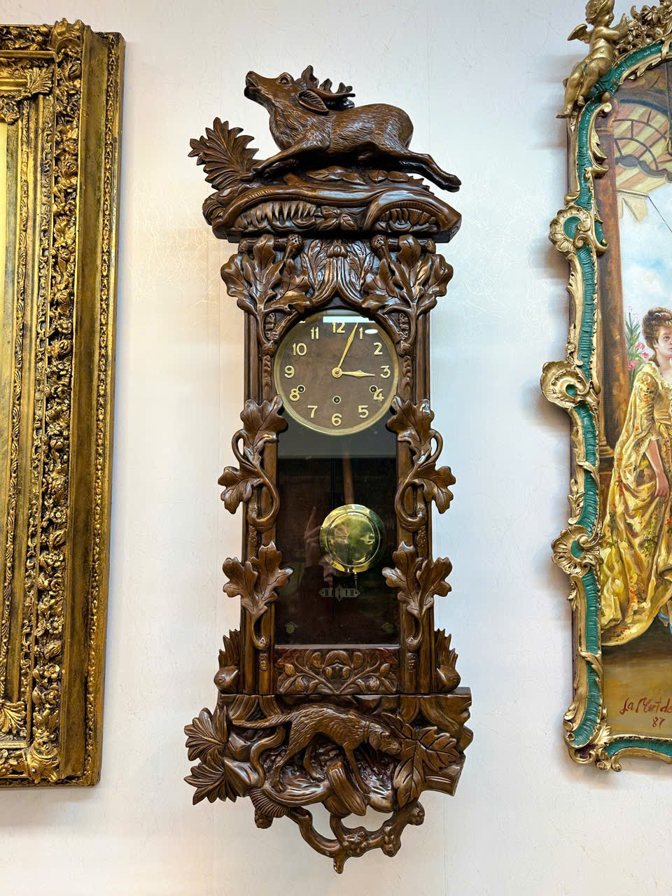 Bí Ẩn Vẻ Đẹp Đồng Hồ Cổ: Giá Trị Vượt Thời Gian